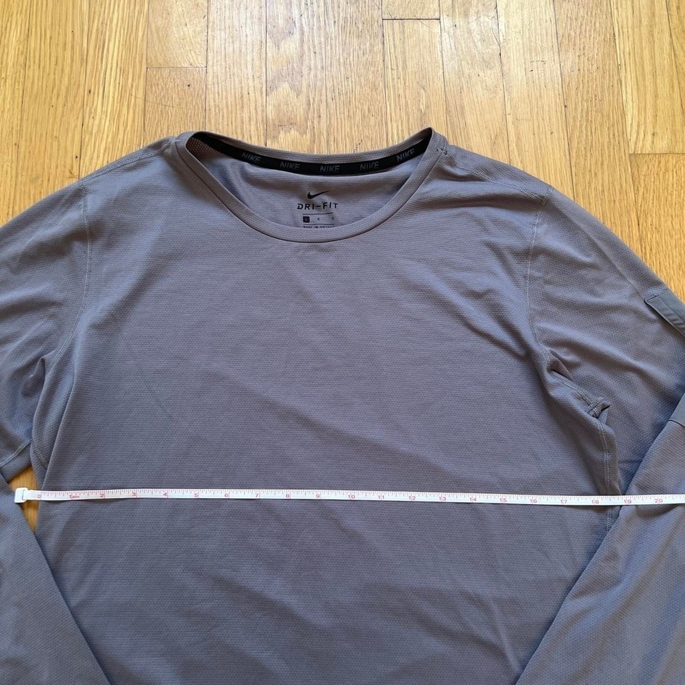 Nike Dri-Fit long sleeve gray shirt, Men's Large - Picture 6 of 7